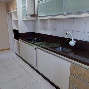 Apartamento com 70m², 3 dormitórios, 1 vaga, no bairro Santa Lúcia em Caxias do Sul para Alugar