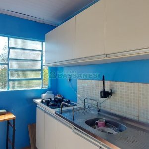 Casa Mobiliada com 65m², 2 dormitórios, 1 vaga, no bairro Cidade Nova em Caxias do Sul para Alugar