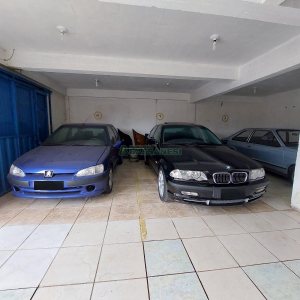 Casa com 229m², 3 dormitórios, 4 vagas, no bairro Santa Lúcia em Caxias do Sul para Comprar