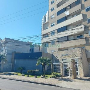 Apartamento com 57m², 2 dormitórios, 1 vaga, no bairro Sagrada Família em Caxias do Sul para Comprar