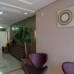Apartamento com 57m², 2 dormitórios, 1 vaga, no bairro Sagrada Família em Caxias do Sul para Comprar
