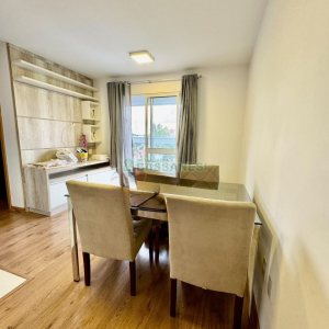 Apto Mobiliado com 60m², 2 dormitórios, 1 vaga, no bairro Vinhedos em Caxias do Sul para Alugar