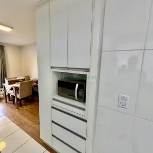 Apto Mobiliado com 60m², 2 dormitórios, 1 vaga, no bairro Vinhedos em Caxias do Sul para Alugar