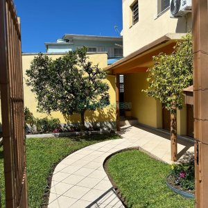 Casa com 203m², 2 dormitórios, 1 vaga, no bairro Nossa Senhora de Lourdes em Caxias do Sul para Comprar