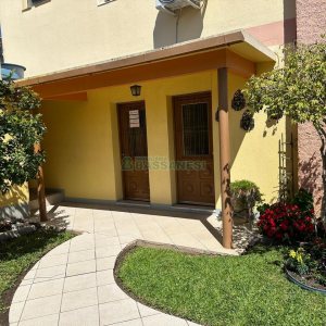 Casa com 203m², 2 dormitórios, 1 vaga, no bairro Nossa Senhora de Lourdes em Caxias do Sul para Comprar