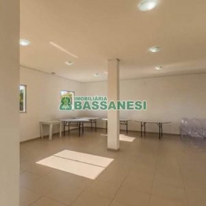 Apartamento com 42m², 2 dormitórios, 1 vaga, no bairro Bela Vista em Caxias do Sul para Alugar
