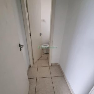 Loja com 160m², no bairro Pio X em Caxias do Sul para Alugar