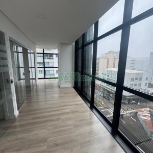 Sala com 60m², 1 vaga, no bairro São Pelegrino em Caxias do Sul para Alugar