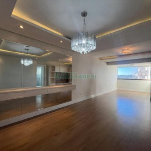 Apartamento com 110m², 2 dormitórios, 2 vagas, no bairro São Pelegrino em Caxias do Sul para Alugar