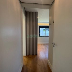 Apartamento com 110m², 2 dormitórios, 2 vagas, no bairro São Pelegrino em Caxias do Sul para Alugar