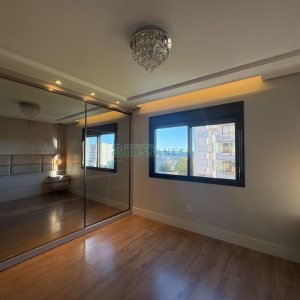 Apartamento com 110m², 2 dormitórios, 2 vagas, no bairro São Pelegrino em Caxias do Sul para Alugar