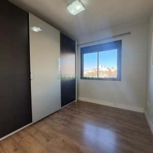 Apartamento com 110m², 2 dormitórios, 2 vagas, no bairro São Pelegrino em Caxias do Sul para Alugar