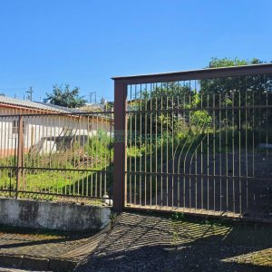 Terreno, no bairro Desvio Rizzo em Caxias do Sul para Comprar