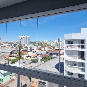 Apartamento com 60m², 2 dormitórios, 1 vaga, no bairro Santa Lúcia em Caxias do Sul para Comprar