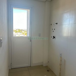 Apartamento com 54m², 2 dormitórios, no bairro Desvio Rizzo em Caxias do Sul para Alugar