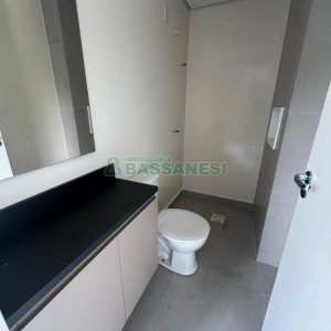 Sala com 130m², no bairro Lourdes em Caxias do Sul para Alugar