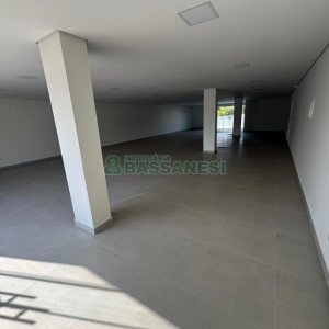 Sala com 140m², no bairro Lourdes em Caxias do Sul para Alugar
