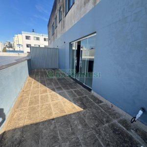 Sala com 140m², no bairro Lourdes em Caxias do Sul para Alugar