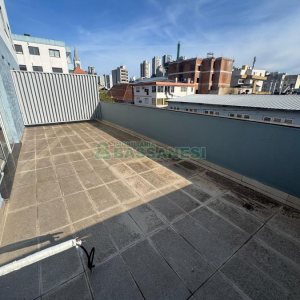 Sala com 140m², no bairro Lourdes em Caxias do Sul para Alugar