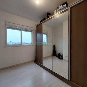 Apto Mobiliado com 57m², 2 dormitórios, 1 vaga, no bairro Santa Catarina em Caxias do Sul para Alugar