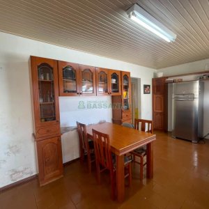 Casa com 100m², 3 dormitórios, 2 vagas, no bairro Presidente Vargas em Caxias do Sul para Comprar