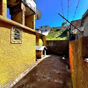 Casa com 100m², 3 dormitórios, 2 vagas, no bairro Presidente Vargas em Caxias do Sul para Comprar