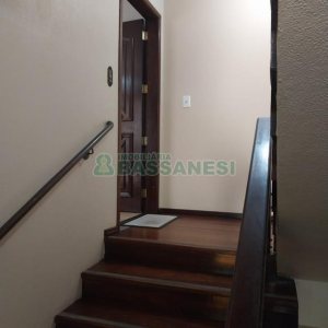 Apto Mobiliado com 105m², 2 dormitórios, 1 vaga, no bairro São Pelegrino em Caxias do Sul para Alugar