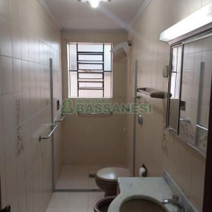 Apto Mobiliado com 105m², 2 dormitórios, 1 vaga, no bairro São Pelegrino em Caxias do Sul para Alugar