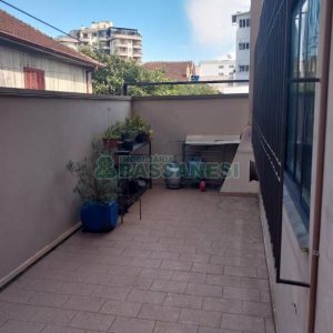 Apto Mobiliado com 105m², 2 dormitórios, 1 vaga, no bairro São Pelegrino em Caxias do Sul para Alugar