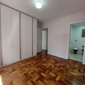 Apto Mobiliado com 121m², 3 dormitórios, 1 vaga, no bairro São Pelegrino em Caxias do Sul para Alugar