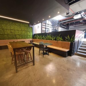 Loja com 400m², no bairro Exposição em Caxias do Sul para Alugar
