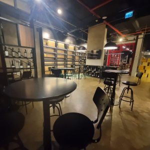 Loja com 400m², no bairro Exposição em Caxias do Sul para Alugar
