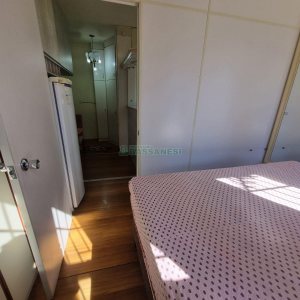 Kitinete Mobiliado com 24m², 1 dormitório, no bairro Centro em Caxias do Sul para Alugar