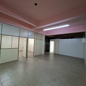 Loja com 171m², no bairro Cristo Redentor em Caxias do Sul para Alugar