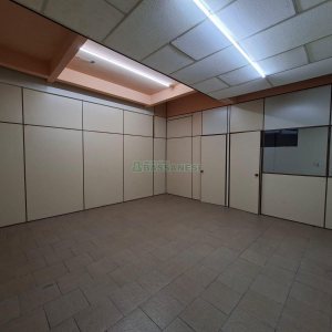 Loja com 171m², no bairro Cristo Redentor em Caxias do Sul para Alugar