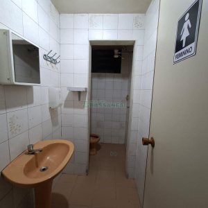 Loja com 171m², no bairro Cristo Redentor em Caxias do Sul para Alugar