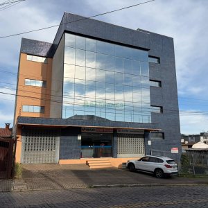 Predio com 1004m², 10 vagas, no bairro Pio X em Caxias do Sul para Alugar ou Comprar