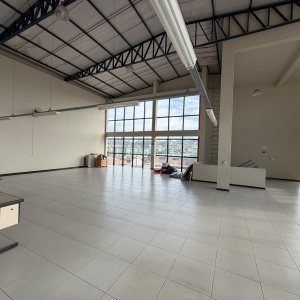Predio com 1004m², 10 vagas, no bairro Pio X em Caxias do Sul para Alugar ou Comprar