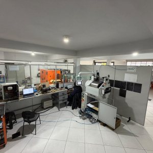 Predio com 1004m², 10 vagas, no bairro Pio X em Caxias do Sul para Alugar ou Comprar