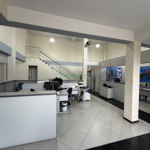Predio com 1004m², 10 vagas, no bairro Pio X em Caxias do Sul para Alugar ou Comprar