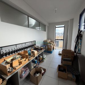 Predio com 1004m², 10 vagas, no bairro Pio X em Caxias do Sul para Alugar ou Comprar