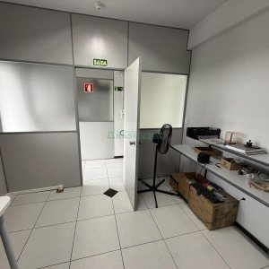 Predio com 1004m², 10 vagas, no bairro Pio X em Caxias do Sul para Alugar ou Comprar