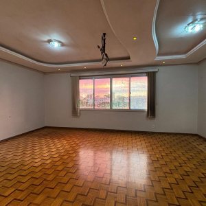 Apartamento com 110m², 3 dormitórios, no bairro Centro em Caxias do Sul para Alugar
