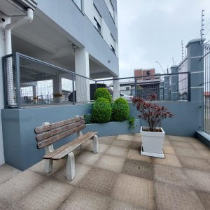 Apto Mobiliado com 62m², 2 dormitórios, 1 vaga, no bairro Presidente Vargas em Caxias do Sul para Alugar