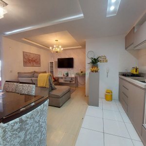 Apto Mobiliado com 62m², 2 dormitórios, 1 vaga, no bairro Presidente Vargas em Caxias do Sul para Alugar