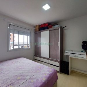 Apto Mobiliado com 62m², 2 dormitórios, 1 vaga, no bairro Presidente Vargas em Caxias do Sul para Alugar