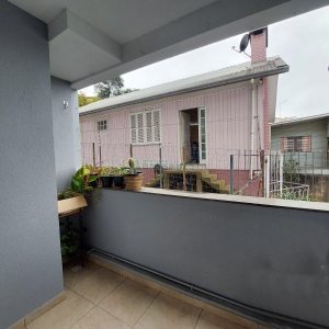 Apto Mobiliado com 62m², 2 dormitórios, 1 vaga, no bairro Presidente Vargas em Caxias do Sul para Alugar