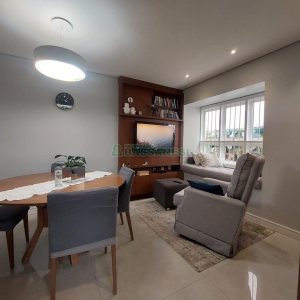 Casa com 200m², 3 dormitórios, 3 vagas, no bairro Jardim Eldorado em Caxias do Sul para Alugar
