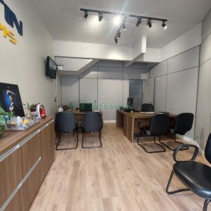 Casa com 200m², 3 dormitórios, 3 vagas, no bairro Jardim Eldorado em Caxias do Sul para Alugar