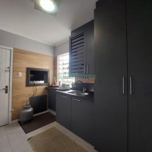 Casa com 200m², 3 dormitórios, 3 vagas, no bairro Jardim Eldorado em Caxias do Sul para Alugar